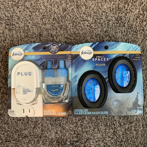 Set of Febreze Ocean Plug In Starter Set & Small Spaces - Picture 1 of 3
